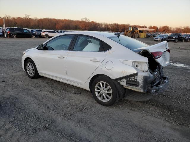 3KPC24A36KE069227 - 2019 HYUNDAI ACCENT SE WHITE photo 2