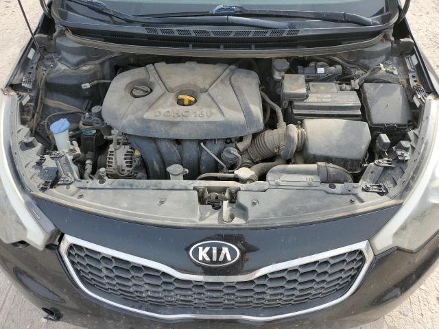 KNAFK4A69G5610679 - 2016 KIA FORTE LX BLACK photo 11