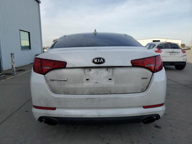 KNAGM4A7XD5333673 - 2013 KIA OPTIMA LX WHITE photo 6