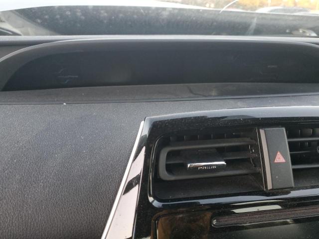 JTDKARFP9J3087458 - 2018 TOYOTA PRIUS PRIM 银色 照片 9