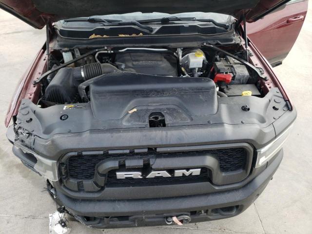 3C6TR5EJ3KG598236 - 2019 RAM 2500 POWERWAGON BURGUNDY photo 11