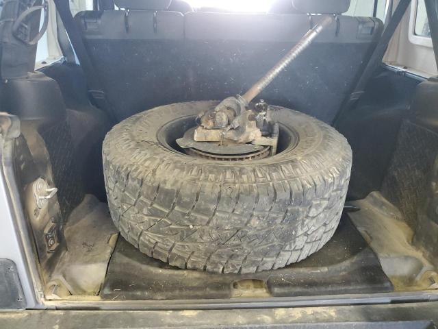 1C4HJWDG5JL918059 - 2018 JEEP WRANGLER U SPORT GRAY photo 12