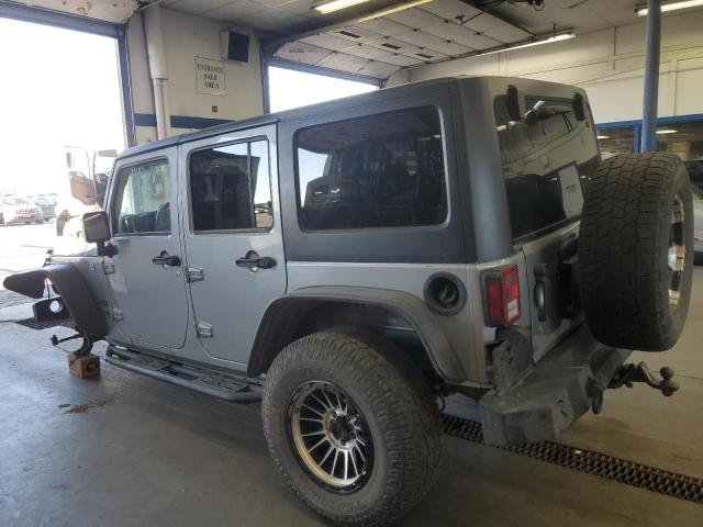 1C4HJWDG5JL918059 - 2018 JEEP WRANGLER U SPORT GRAY photo 2