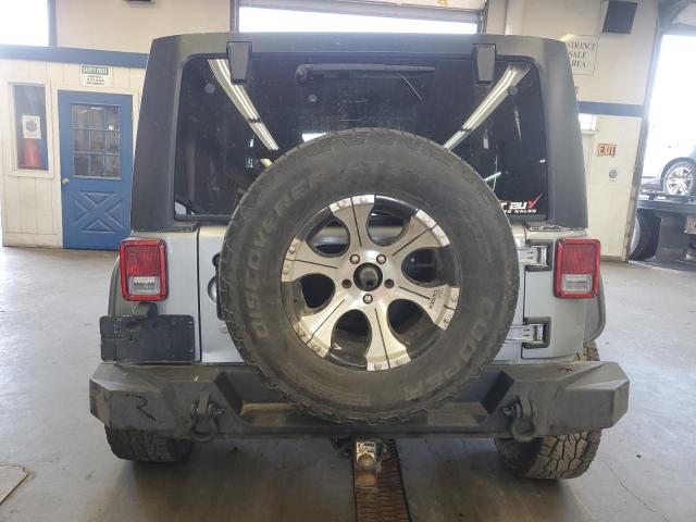 1C4HJWDG5JL918059 - 2018 JEEP WRANGLER U SPORT GRAY photo 6
