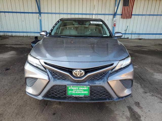 4T1B11HK3KU828858 - 2019 TOYOTA CAMRY L GRAY photo 5