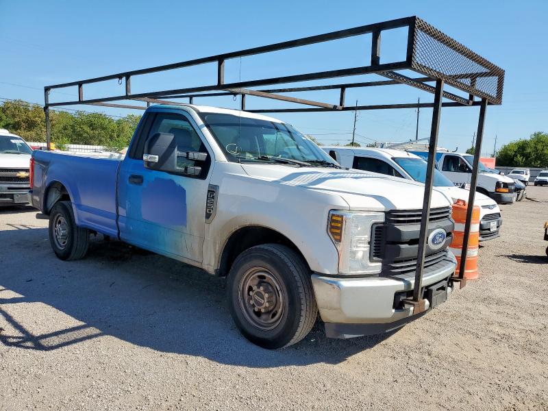 1FTBF2A63KEE80210 - 2019 FORD F250 SUPER DUTY თეთრი ფოტო 4