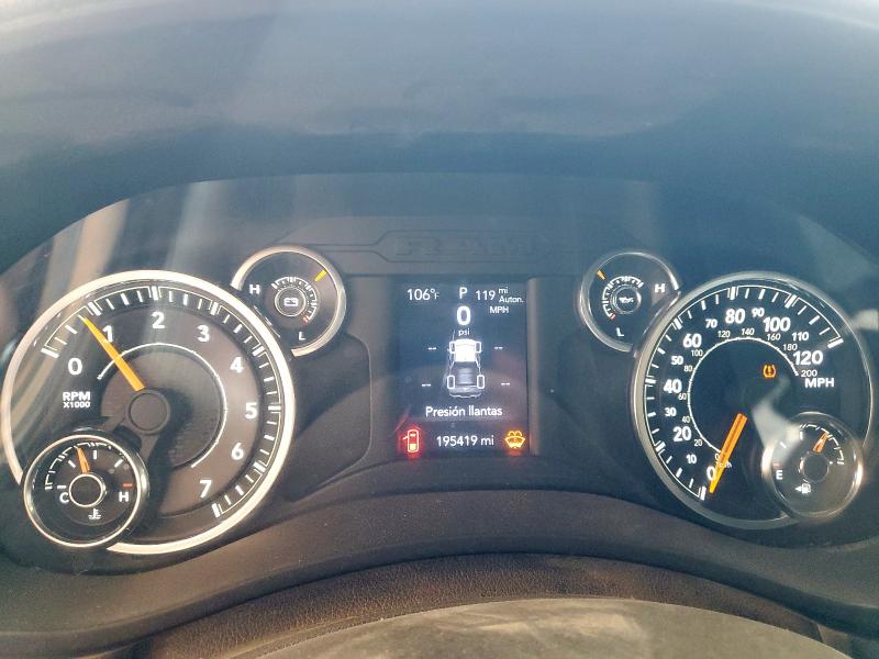 3C6UR5HJ2NG251534 - 2022 RAM 2500 TRADESMAN Weiß Foto 9