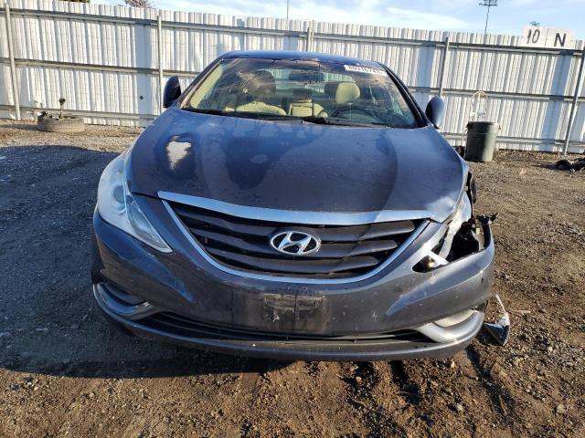 5NPEB4AC1DH611275 - 2013 HYUNDAI SONATA GLS BLUE photo 5