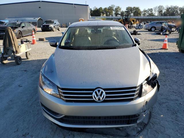 1VWAH7A34DC143162 - 2013 VOLKSWAGEN PASSAT S ვერცხლისფერი ფოტო 5