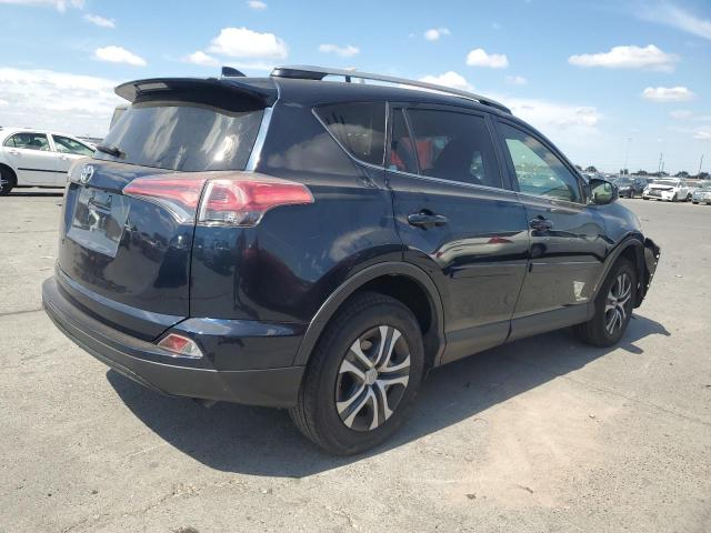 JTMZFREV5JJ159557 - 2018 TOYOTA RAV4 LE ლურჯი ფოტო 3