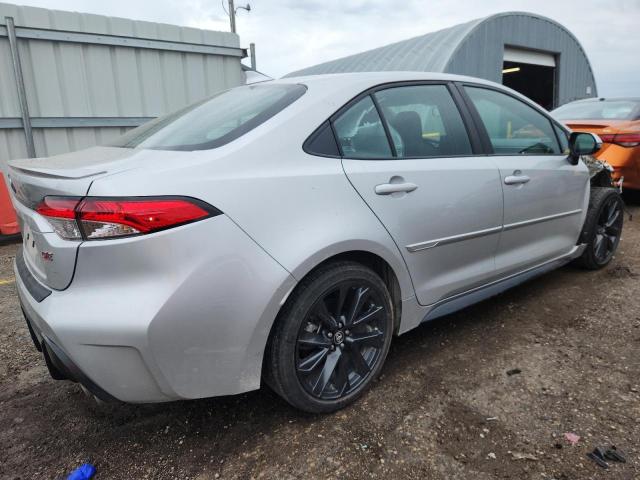5YFS4MCE9RP196695 - 2024 TOYOTA COROLLA SE SILVER photo 3