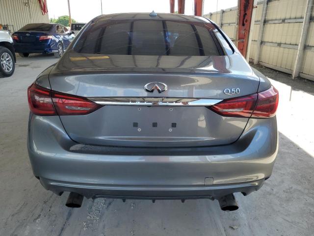 JN1EV7AP8JM591736 - 2018 INFINITI Q50 LUXE GRAY photo 6