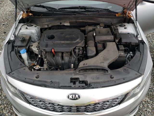 5XXGT4L39LG429370 - 2020 KIA OPTIMA LX SILVER photo 11