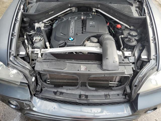 5UXZV4C50D0E08772 - 2013 BMW X5 XDRIVE35I Մոխրագույն լուսանկար 12