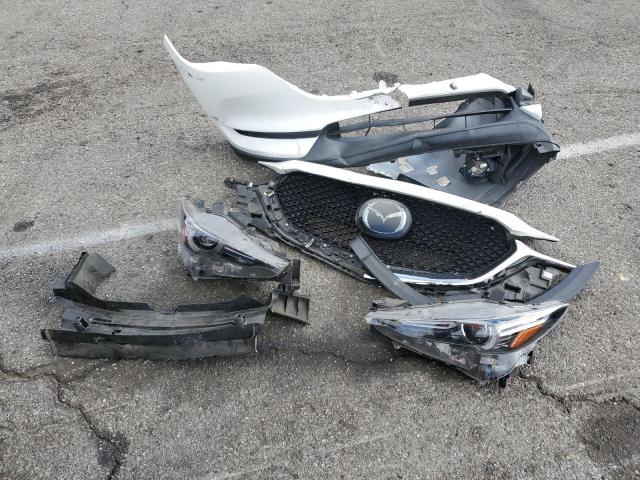 JM3KFADM8J1343295 - 2018 MAZDA CX-5 GRAND TOURING WHITE photo 13