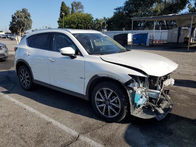 JM3KFADM8J1343295 - 2018 MAZDA CX-5 GRAND TOURING WHITE photo 4