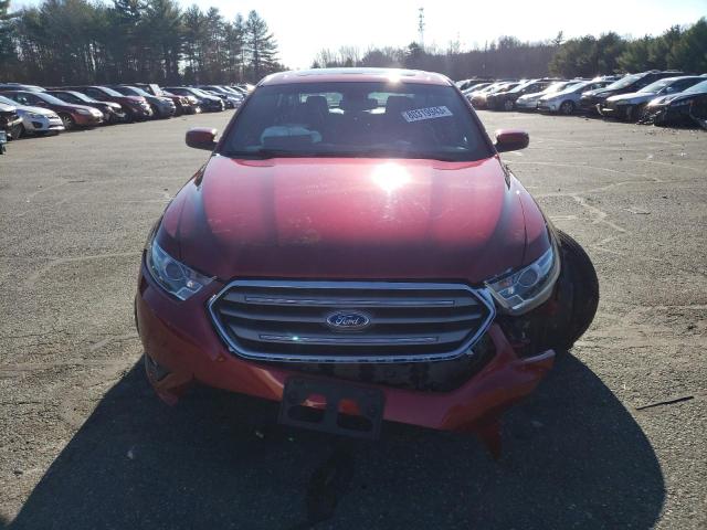 1FAHP2H89HG110090 - 2017 FORD TAURUS SEL RED photo 5