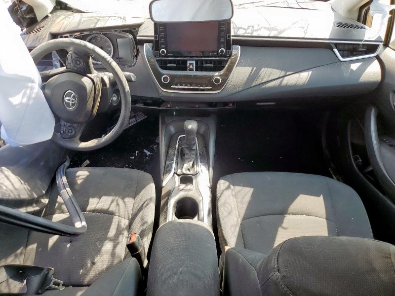 JTDEPMAE5NJ224739 - 2022 TOYOTA COROLLA LE შავი ფოტო 8