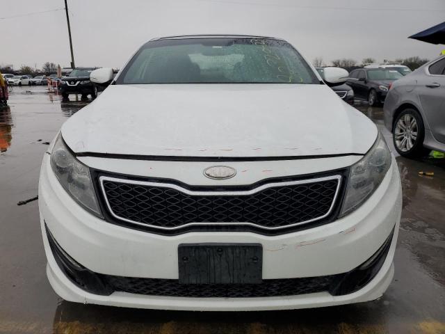 5XXGR4A68DG093854 - 2013 KIA OPTIMA SX WHITE photo 5