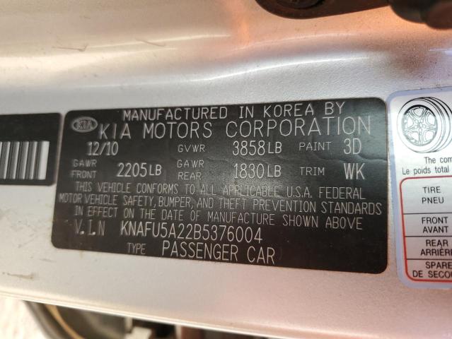 KNAFU5A22B5376004 - 2011 KIA FORTE EX SILVER photo 12