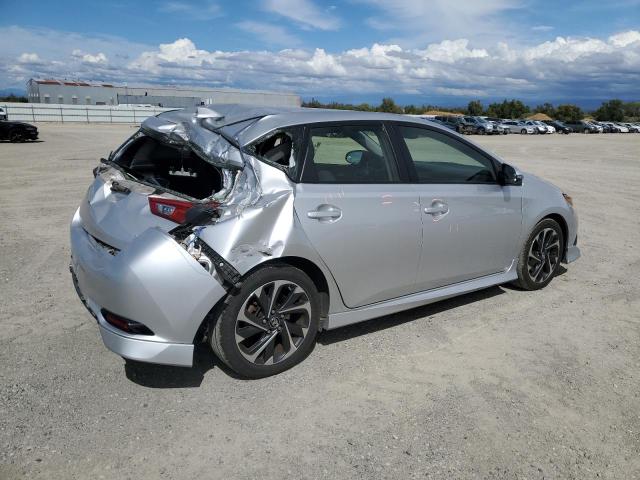 JTNKARJE4HJ544085 - 2017 TOYOTA COROLLA IM SILVER photo 3