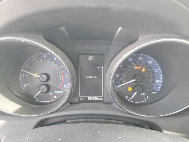 JTNKARJE4HJ544085 - 2017 TOYOTA COROLLA IM SILVER photo 9