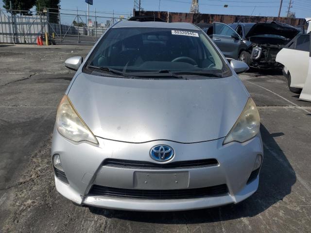 JTDKDTB33D1528489 - 2013 TOYOTA PRIUS C 银色 照片 5