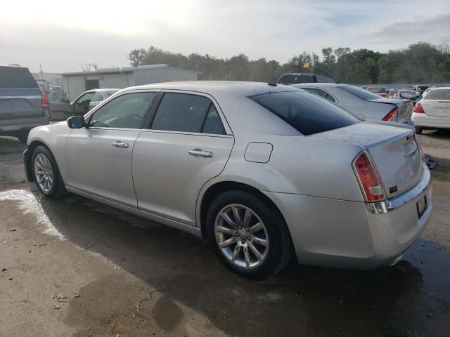 2C3CCACG4CH167971 - 2012 CHRYSLER 300 LIMITED SILVER photo 2