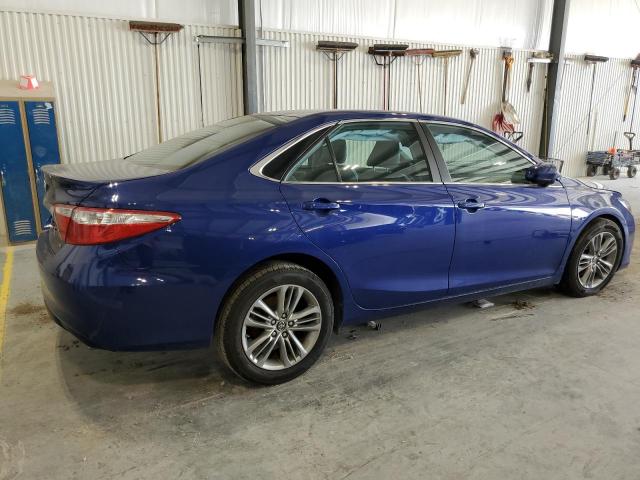 4T1BF1FKXGU584380 - 2016 TOYOTA CAMRY LE BLUE photo 3