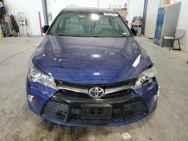 4T1BF1FKXGU584380 - 2016 TOYOTA CAMRY LE BLUE photo 5