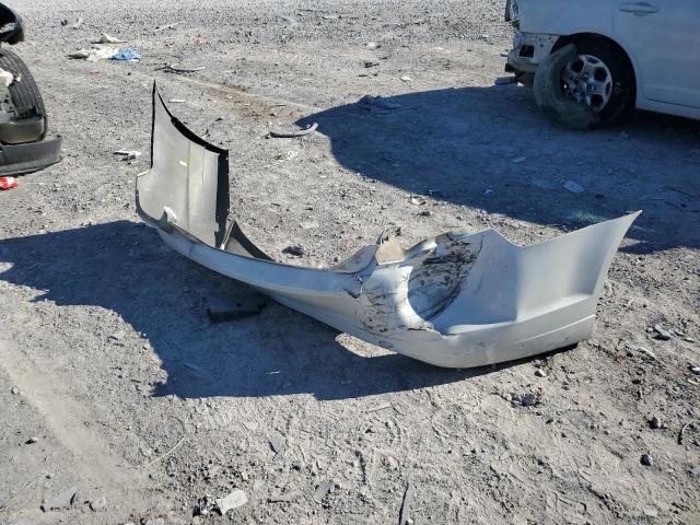 3FAHP0HA3AR364965 - 2010 FORD FUSION SE WHITE photo 12