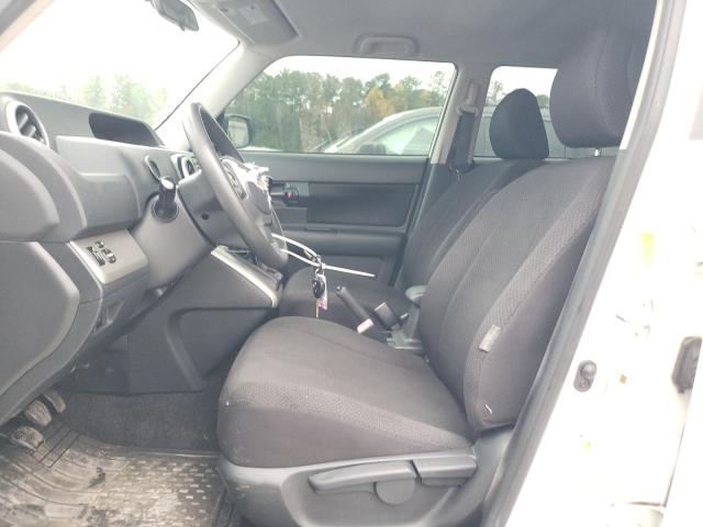 JTLZE4FE9A1112332 - 2010 TOYOTA SCION XB 白色 照片 7