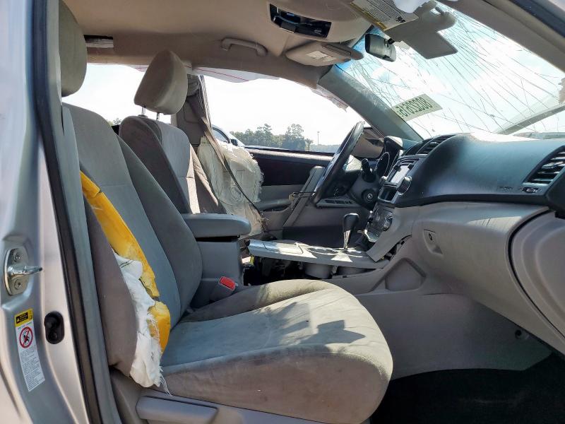 5TDZA3EH7DS045847 - 2013 TOYOTA HIGHLANDER BASE Күміс фото 7