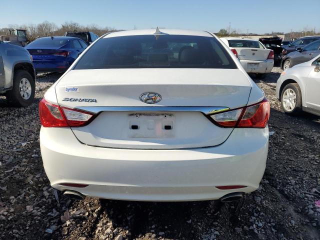 5NPEC4AC1BH235011 - 2011 HYUNDAI SONATA SE WHITE photo 6