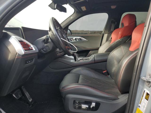 5YM33CS04R9U57056 - 2024 BMW XM LABEL Մոխրագույն լուսանկար 7