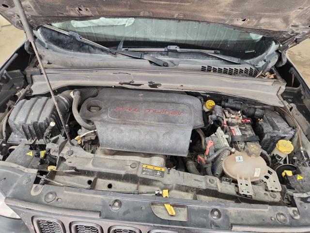 ZACCJBCB7HPG62229 - 2017 JEEP RENEGADE TRAILHAWK GRAY photo 12