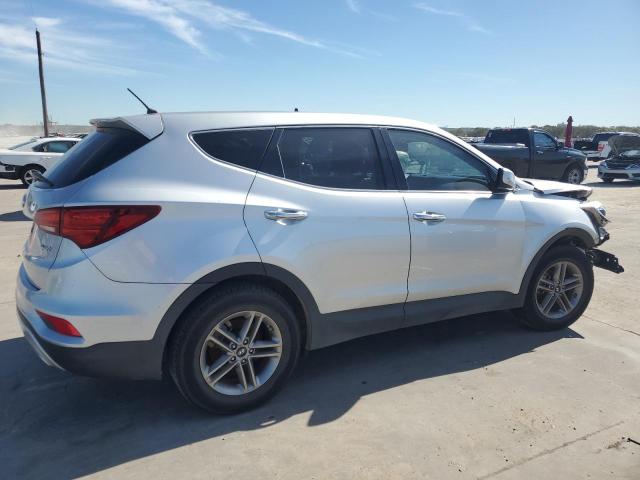 5XYZT3LB7JG525839 - 2018 HYUNDAI SANTA FE S SILVER photo 3