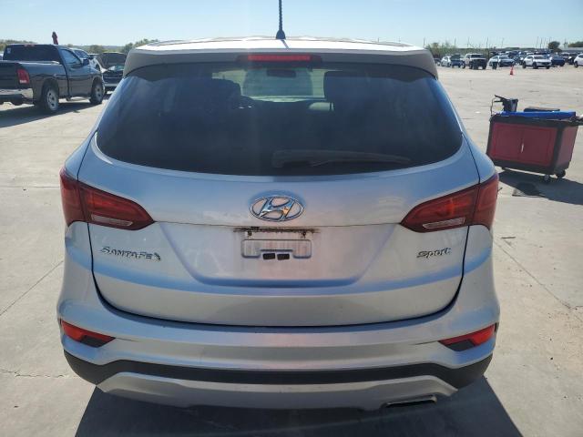 5XYZT3LB7JG525839 - 2018 HYUNDAI SANTA FE S SILVER photo 6