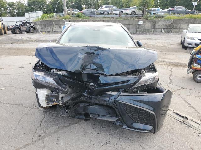 4T1G11BKXMU020170 - 2021 TOYOTA CAMRY SE 蓝色 照片 5