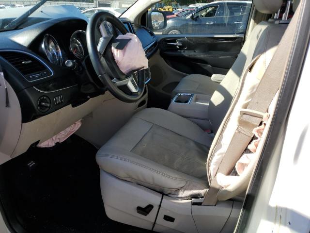 2C4RC1BG6DR555612 - 2013 CHRYSLER TOWN & COU TOURING WHITE photo 7