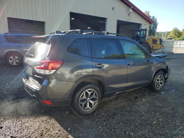 JF2SKAJC3LH427228 - 2020 SUBARU FORESTER PREMIUM GRAY photo 3