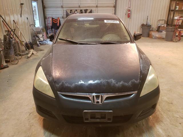 1HGCM56326A048538 - 2006 HONDA ACCORD SE BLACK photo 5