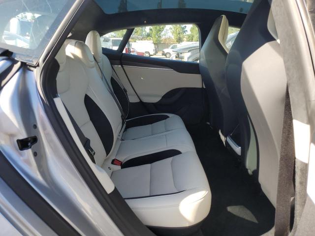 5YJSA1E66RF542811 - 2024 TESLA MODEL S SILVER photo 10