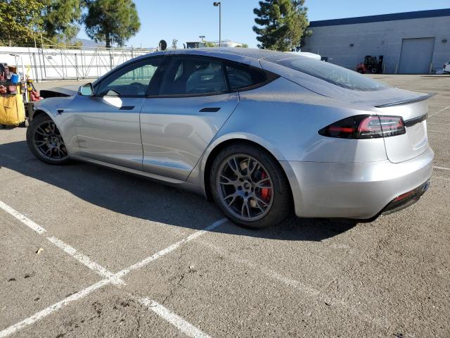 5YJSA1E66RF542811 - 2024 TESLA MODEL S SILVER photo 2