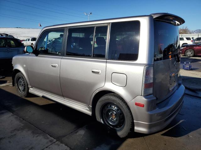 JTLKT334964037649 - 2006 TOYOTA SCION XB SILVER photo 2