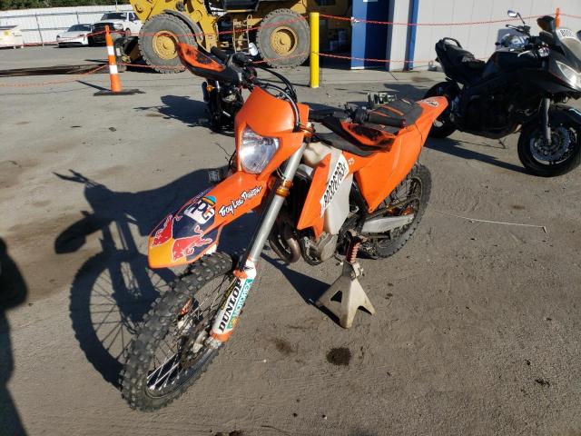 VBKEXK407NM439704 - 2022 KTM 500 EXC-F SIX DAYS ORANGE photo 2