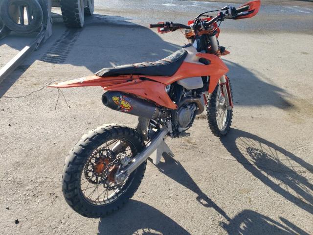 VBKEXK407NM439704 - 2022 KTM 500 EXC-F SIX DAYS ORANGE photo 4