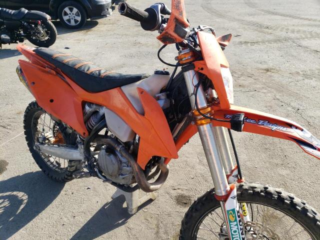 VBKEXK407NM439704 - 2022 KTM 500 EXC-F SIX DAYS ORANGE photo 9