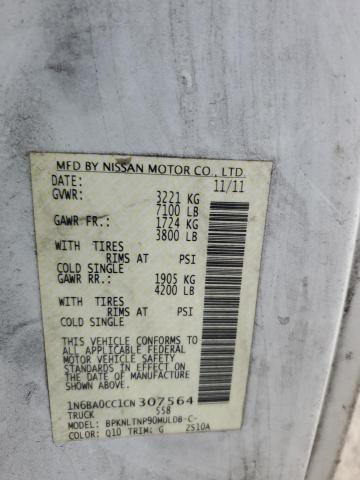 1N6BA0CC1CN307564 - 2012 NISSAN TITAN S WHITE photo 13