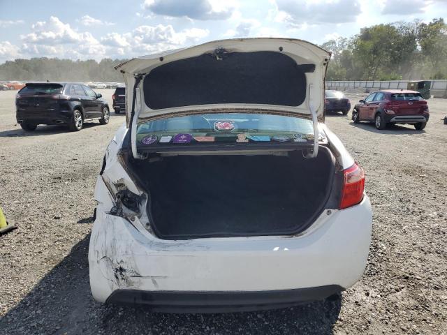 5YFBURHE8JP802482 - 2018 TOYOTA COROLLA L WHITE photo 6